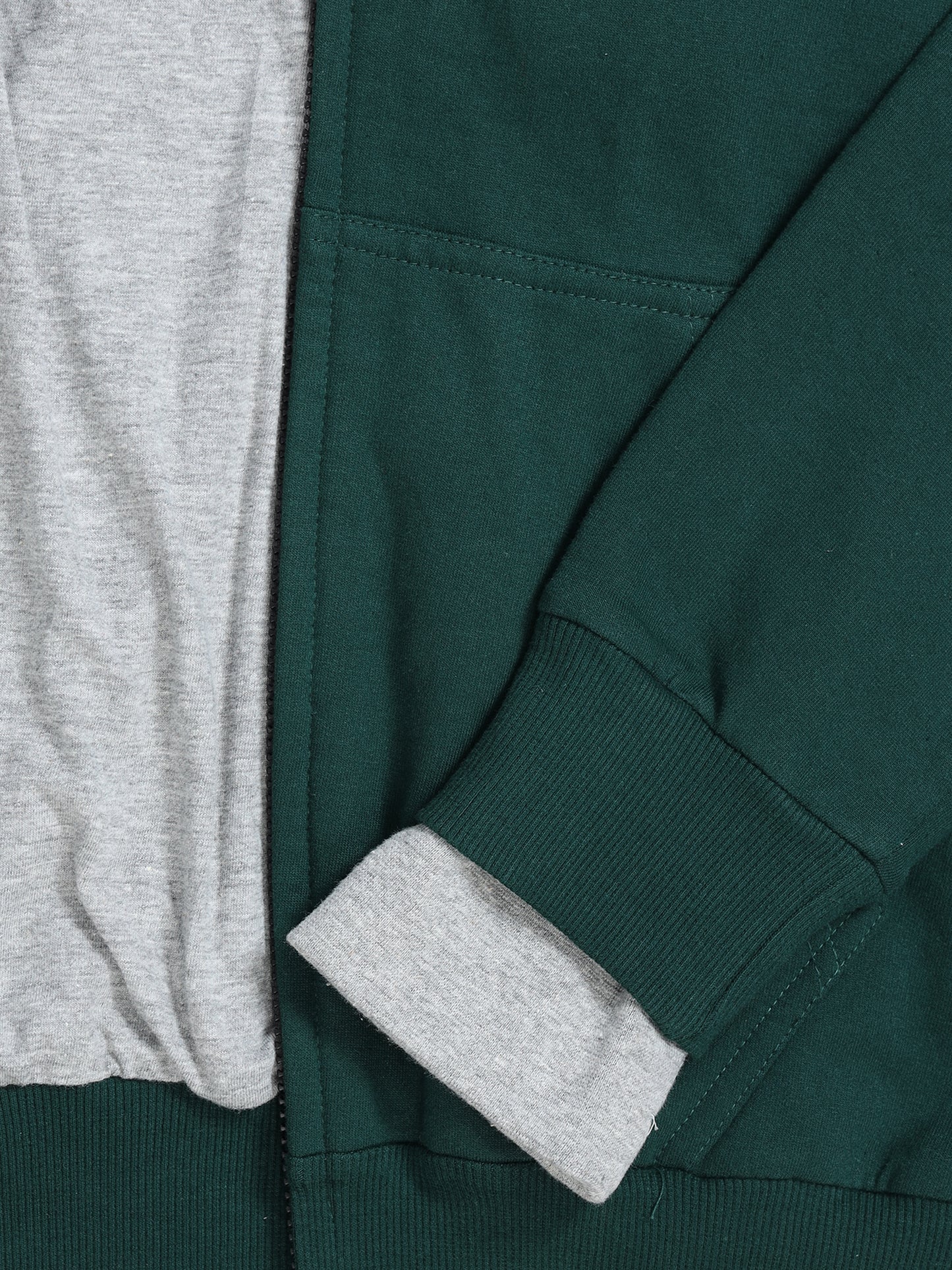 Travel  Explorer Hoodie - Bottle Green